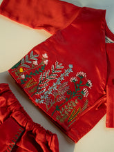 गैलरी व्यूवर में इमेज लोड करें, Jamna Set for Newborn Boys | Chanderi Silk | Red