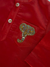 गैलरी व्यूवर में इमेज लोड करें, Royal Elephant | Boys Chanderi Silk Kurta and Pyjama | Red