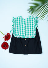 गैलरी व्यूवर में इमेज लोड करें, Little Black Dress for Infants | Detachable Vest | Cotton