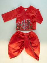 गैलरी व्यूवर में इमेज लोड करें, Jamna Set for Newborn Boys | Chanderi Silk | Red