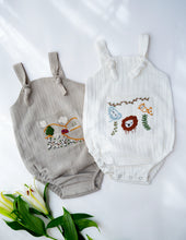गैलरी व्यूवर में इमेज लोड करें, Baa Baa Black Sheep Romper for Boys | Grey| Muslin