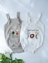 गैलरी व्यूवर में इमेज लोड करें, Baa Baa Black Sheep Romper for Boys | Grey| Muslin