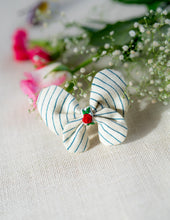 Load image into Gallery viewer, Butterfly Hair Clips