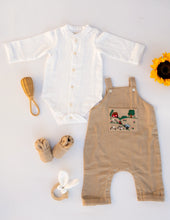 Load image into Gallery viewer, Newborn Baby Gift Hamper for Boys | 100% Cotton | Meadow Dreamland| Beige