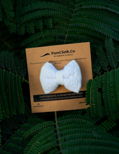 गैलरी व्यूवर में इमेज लोड करें, Newborn Mini Lace Bow Hair Clips | Headband | White