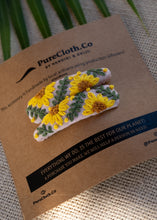 Load image into Gallery viewer, Golden Bloom Embroidered Tic Tac Clip
