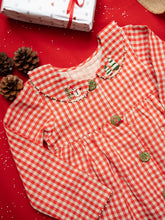 गैलरी व्यूवर में इमेज लोड करें, Winterberry Jacket Dress | Red and White | Cotton