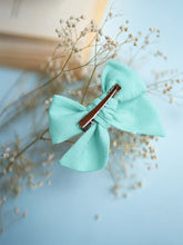 Load image into Gallery viewer, Daisy Delight Knot HairClip for Girls