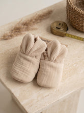 गैलरी व्यूवर में इमेज लोड करें, Bunny Booties - Beige

