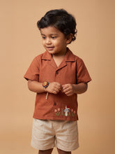 Load image into Gallery viewer, Eco-friendly Rakhi Gift Box for Boys | Snail Trail and Lion
