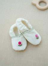 Load image into Gallery viewer, Chanderi Silk Booties | Off-White | Embroidered

