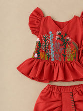 Load image into Gallery viewer, Jamna Set Girls | Chanderi Silk | Red
