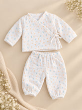 Load image into Gallery viewer, Snuggle Bloom Baby Boy Gift Hamper | Hand Quilted
