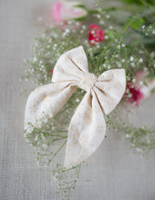 Load image into Gallery viewer, Cotton Hakoba Big Bow | Off-White | Hair Clip
