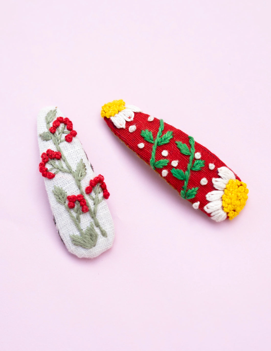 Christmas Tic Tac Hair Clips | Merry Minis