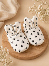 Load image into Gallery viewer, Bunny Booties - Black Floral
