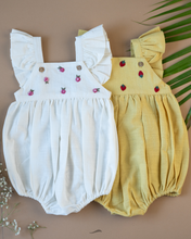 गैलरी व्यूवर में इमेज लोड करें, A cute pair of romper with some strawberry embroidery on it with some leaf and flower aside.
